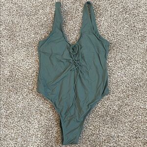 🩷Green One-Piece Swimsuit